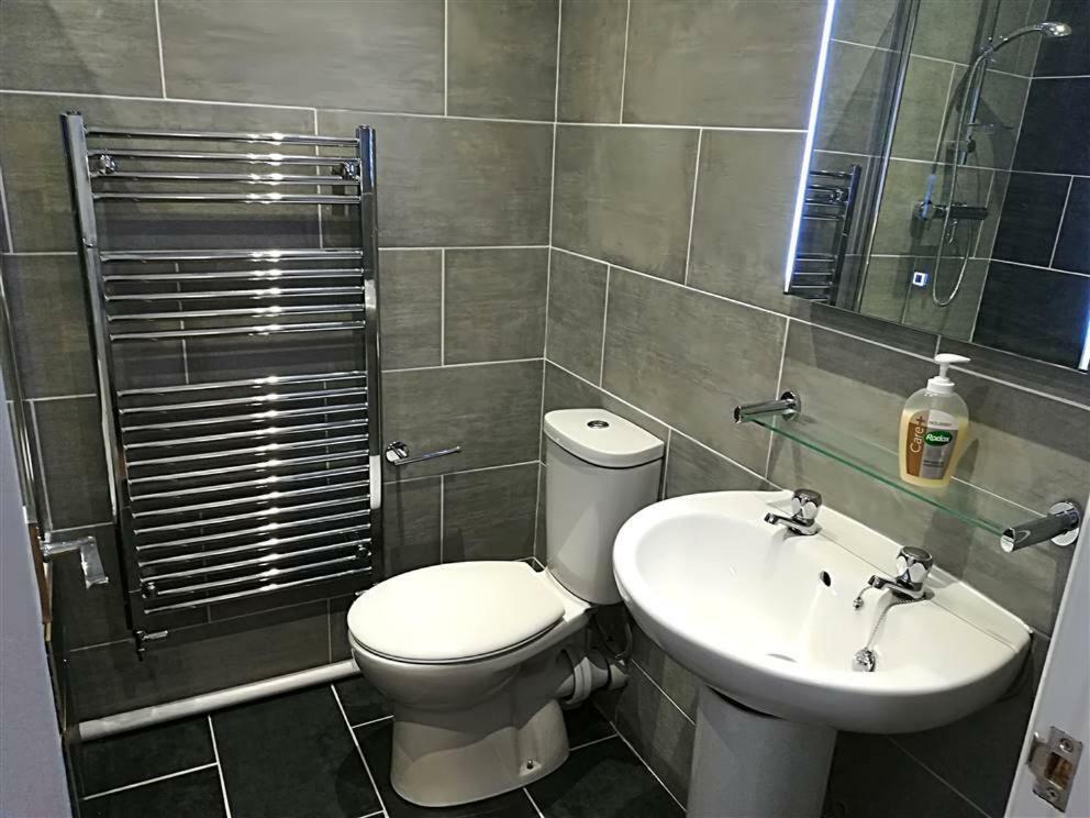 2 Bedroom Modern Apartment, Uplands, Swansea Luaran gambar