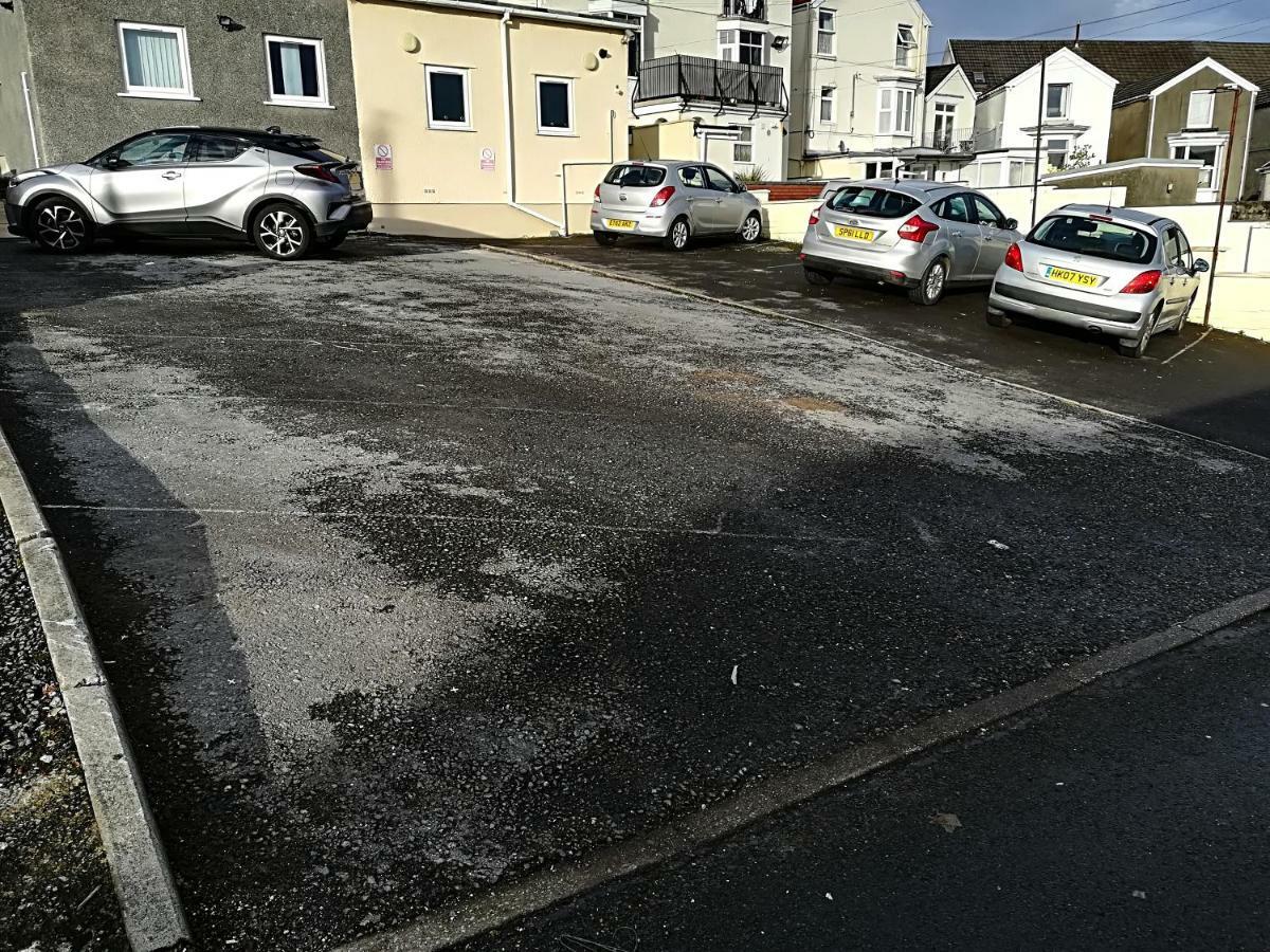 2 Bedroom Modern Apartment, Uplands, Swansea Luaran gambar